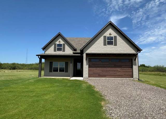 Property at 226 Stillmeadow Way, Whitney, TX 76692, 4 beds, 2.5 baths