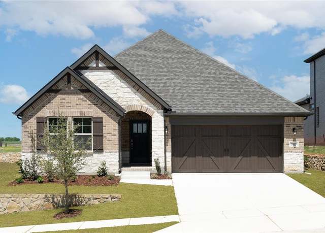 Property at 2413 Swinley Forest St, Celina, TX 75009, 4 beds, 2.5 baths