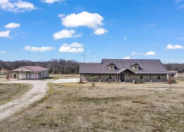 Property at 854 County Road 3330, Bridgeport, TX 76426, 6 beds, 3 baths