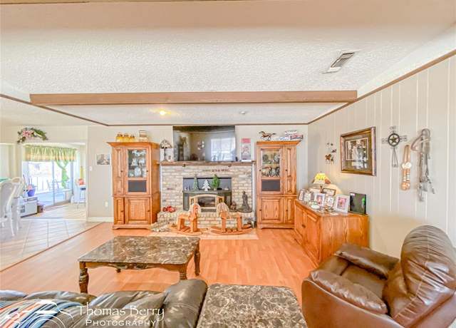 Property at 2732 County Rd 248, Snyder, TX 79549, 4 beds, 2 baths