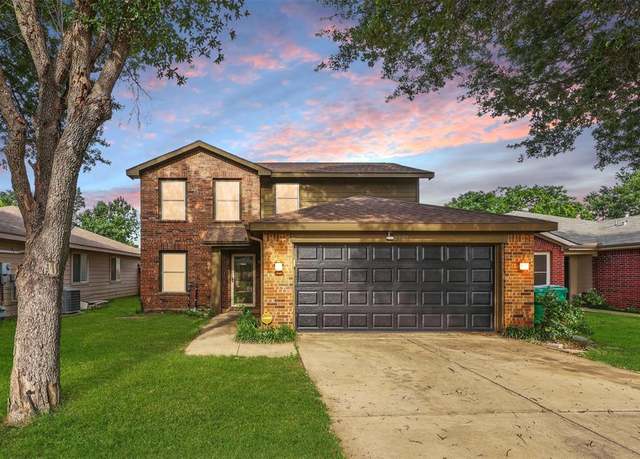 Property at 2324 Southway, Denton, TX 76207, 3 beds, 2.5 baths