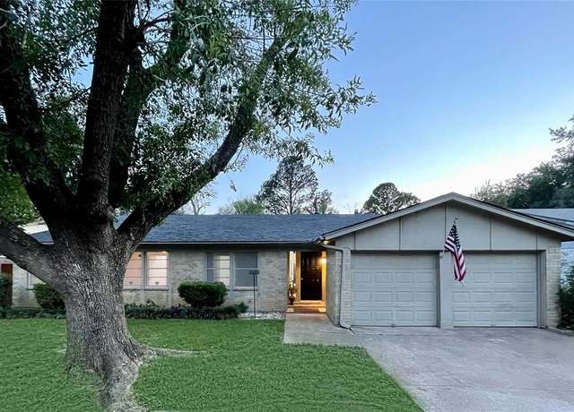 Property at 5322 Vermillion Trl, Arlington, TX 76017, 4 beds, 2 baths