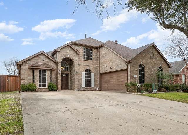 Property at 10218 Saint Georges Dr, Rowlett, TX 75089, 4 beds, 2.5 baths