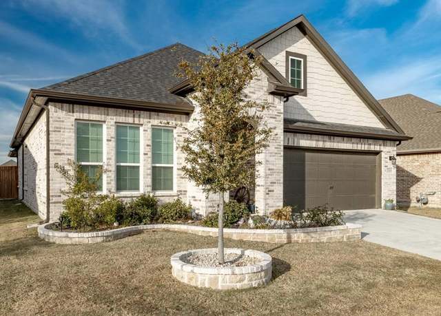 Property at 2000 Gill Star Dr, Haslet, TX 76052, 3 beds, 2 baths