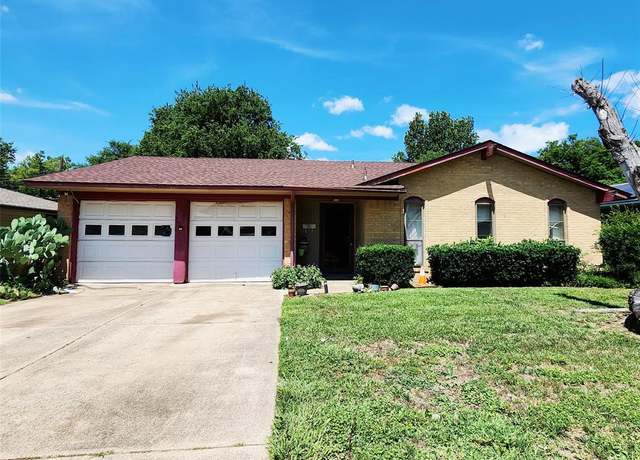 Property at 327 Teakwood St, Mesquite, TX 75149, 3 beds, 1.5 baths