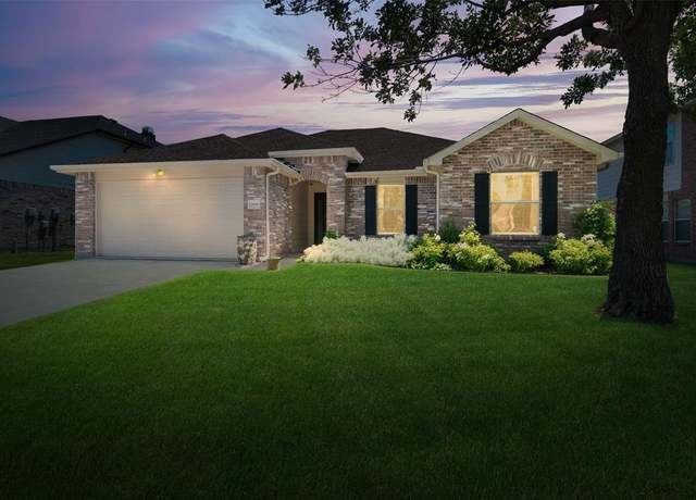 Property at 2806 Gold Hill Dr, Wylie, TX 75098, 3 beds, 2 baths