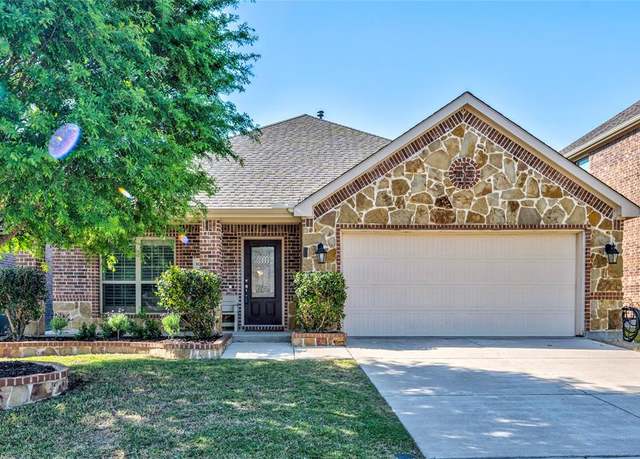 Property at 10337 Pear Valley Rd, Mckinney, TX 75072, 3 beds, 2.5 baths