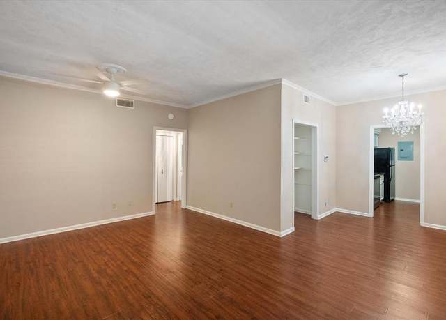Property at 4434 Harlanwood Dr #220, Fort Worth, TX 76109, 1 bed, 1 bath