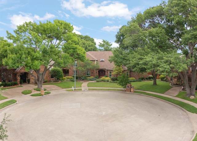 Property at 6916 April Way Cir, Plano, TX 75023, 5 beds, 3.5 baths