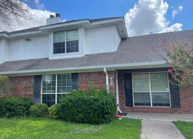 Property at 803 Chambers Crk, Hewitt, TX 76643, 3 beds, 2 baths