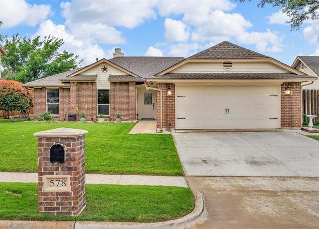Property at 578 Calvert Ct, Lewisville, TX 75067, 3 beds, 2 baths