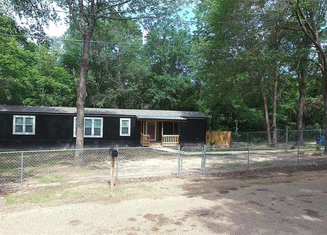 Property at 120 Blue Bird Loop, Gun Barrel City, TX 75156, 3 beds, 2 baths