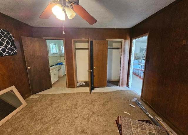 Property at 1123 Sayers St, Lufkin, TX 75904, 3 beds, 2 baths