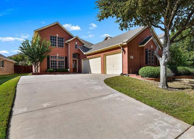 Property at 1431 Bonham Pkwy, Lantana, TX 76226, 4 beds, 3.5 baths