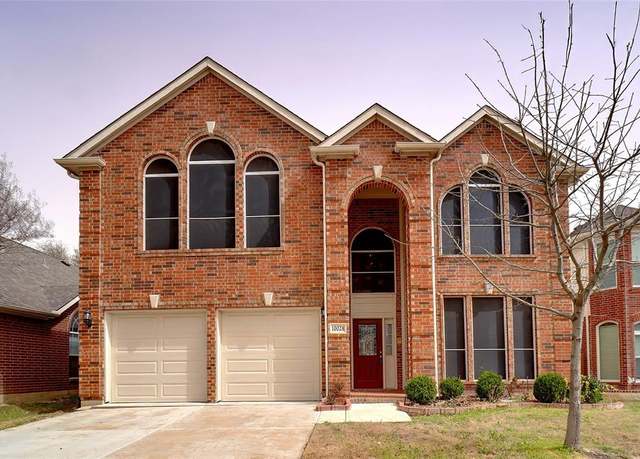 Property at 10028 Jessica St, Fort Worth, TX 76244, 5 beds, 2.5 baths