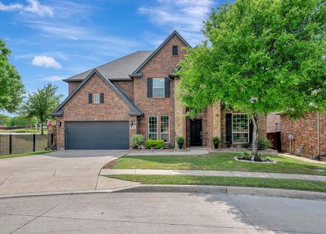 Property at 12801 Royal Ascot Dr, Fort Worth, TX 76244, 5 beds, 4 baths