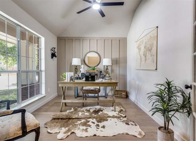 Property at 9220 Vineyard Ln, Fort Worth, TX 76123, 3 beds, 2 baths
