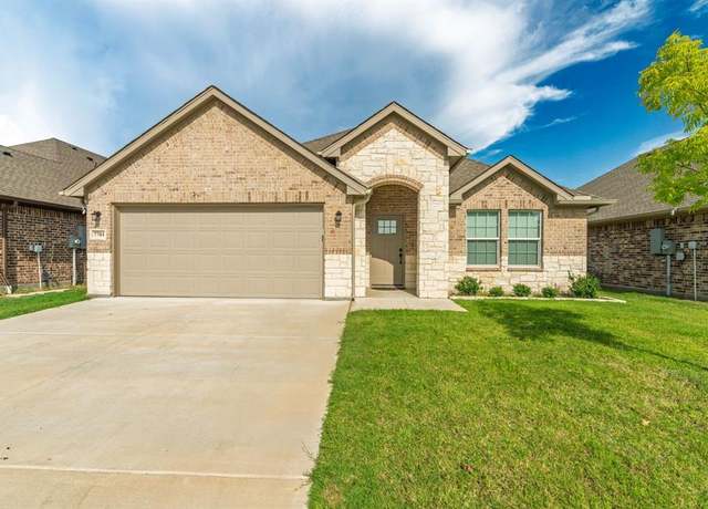 Property at 7701 Scott Ln, Greenville, TX 75402, 3 beds, 2 baths