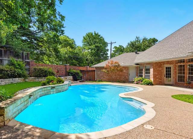 Property at 2411 Oak Shadow Ct, Arlington, TX 76017, 4 beds, 3 baths