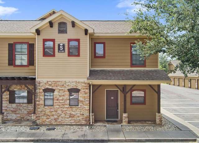Property at 2410 S 2nd St #522, Waco, TX 76706, 3 beds, 3 baths