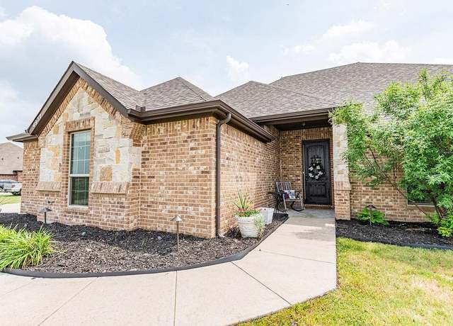 Property at 4951 County Road 2706, Caddo Mills, TX 75135, 4 beds, 2 baths