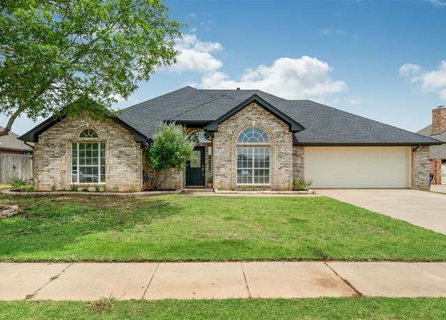 Property at 4502 Mallory Ln, Wichita Falls, TX 76309, 4 beds, 2.5 baths