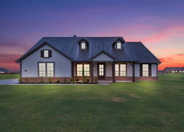 Property at 2467 Blackjack Oak Rd, Oak Ridge, TX 75161, 4 beds, 2 baths
