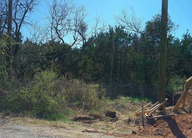 Property at 2406 Beverly Dr, Granbury, TX 76048