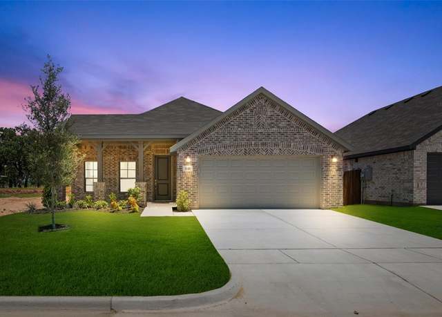 Property at 1148 Avery, Granbury, TX 76049, 3 beds, 2 baths