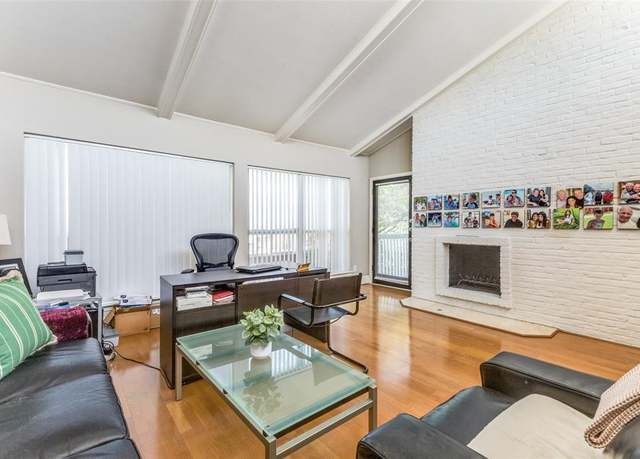 Property at 5908 Sandhurst Ln #244, Dallas, TX 75206, 2 beds, 2 baths