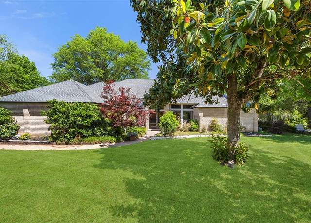 Property at 1012 Tinker Rd, Colleyville, TX 76034, 4 beds, 3 baths