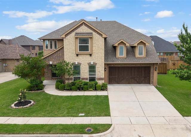 Property at 1005 Middleton St, Forney, TX 75126, 4 beds, 3.5 baths