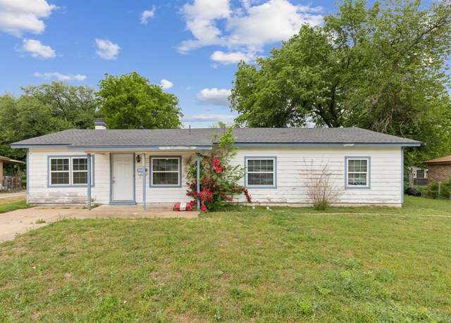 Property at 5225 Ira St N, Haltom City, TX 76117, 3 beds, 2 baths