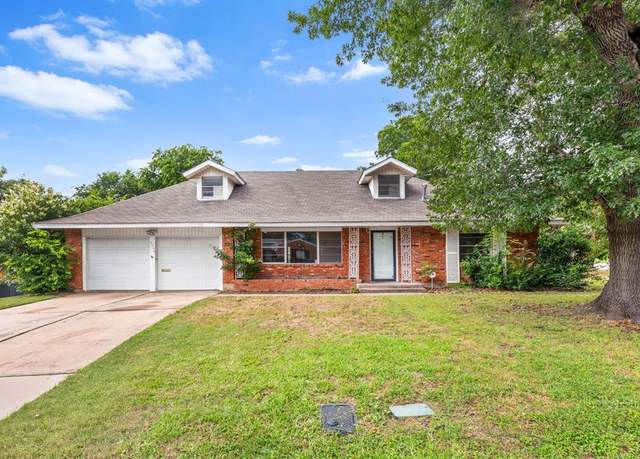 Property at 3350 Covert Ave, Fort Worth, TX 76133, 3 beds, 2 baths