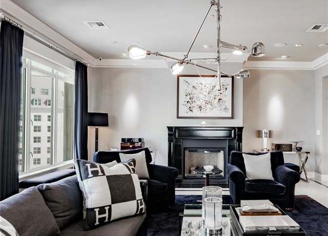 Property at 2525 N Pearl St #1704, Dallas, TX 75201, 2 beds, 2.5 baths
