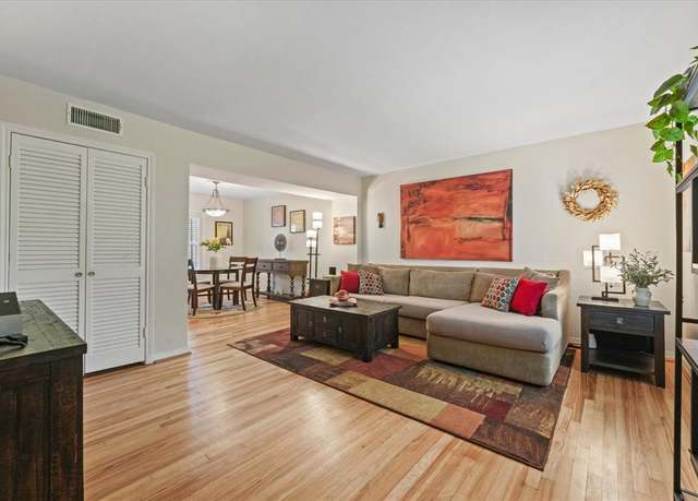 Property at 6408 Bordeaux Ave, Dallas, TX 75209, 2 beds, 1 bath