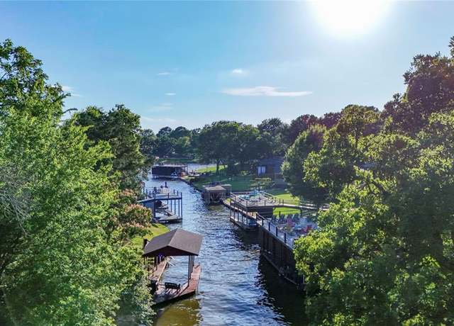 Property at 102 Misty Glen Cir, Gun Barrel City, TX 75156, 4 beds, 2.5 baths