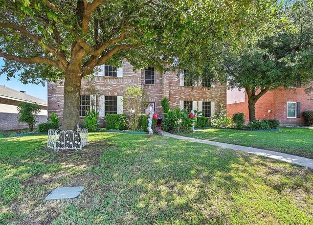 Property at 2828 Amber Waves Ln, Lancaster, TX 75134, 4 beds, 3.5 baths