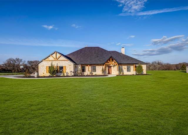Property at 157 Proctor Ln, Decatur, TX 76234, 4 beds, 3 baths