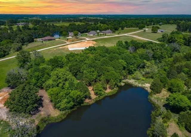 Property at 5395 Lago Vista Dr, Athens, TX 75752