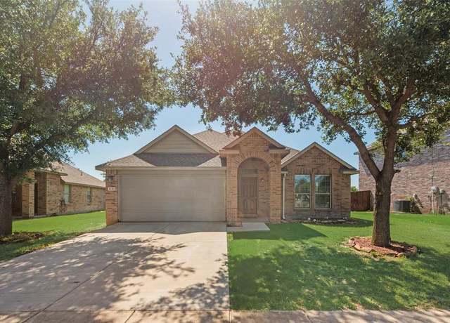 Property at 1131 Oakbrook St, Prosper, TX 75078, 3 beds, 2 baths