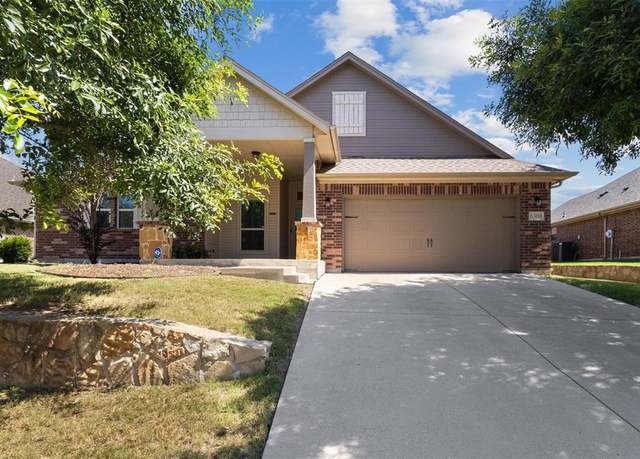Property at 6308 Harold Creek Dr, Fort Worth, TX 76179, 4 beds, 2 baths