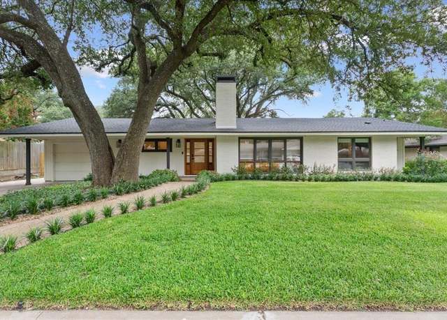 Property at 2608 Lake Oaks Rd, Waco, TX 76710, 4 beds, 3 baths