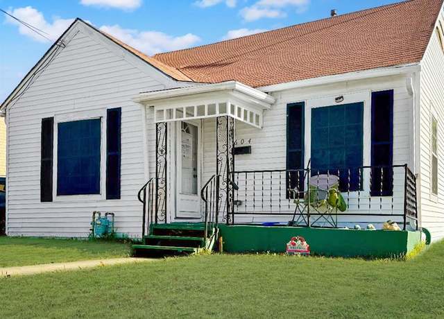 Property at 604 N Washington St, Farmersville, TX 75442, 3 beds, 1 bath