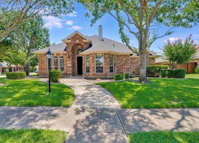 Property at 1303 Woodmoor Dr, Allen, TX 75013, 4 beds, 2 baths