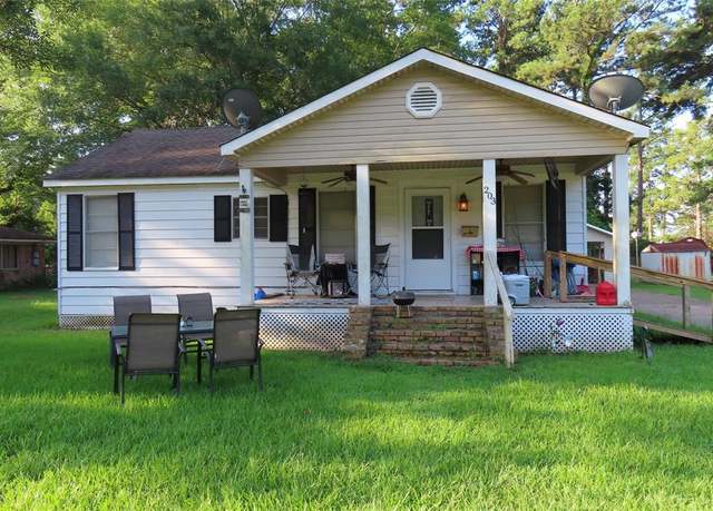 Property at 203 North St, Springhill, LA 71075, 2 beds, 1 bath