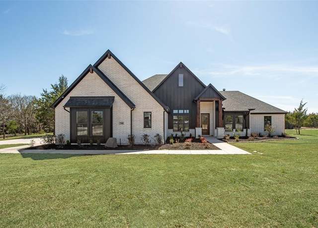 Property at 740 Evergreen, Nevada, TX 75173, 4 beds, 2.5 baths