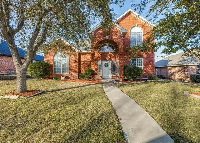 Property at 1807 Grand Cayman Way, Mesquite, TX 75149, 3 beds, 2.5 baths