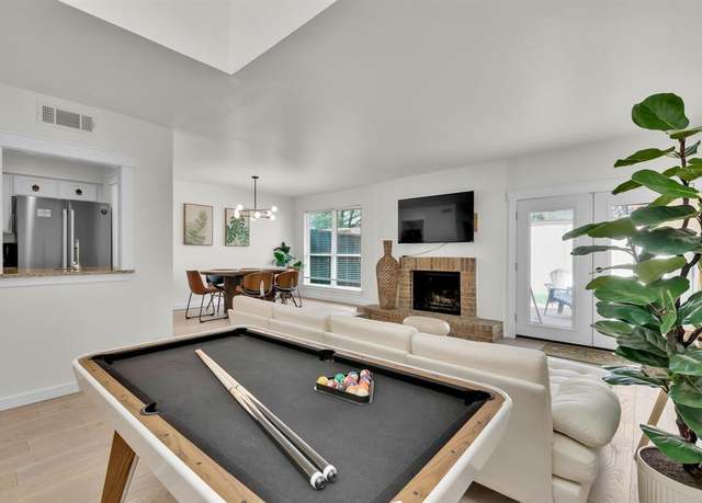 Property at 9231 Chimney Corner Ln, Dallas, TX 75243, 3 beds, 3 baths