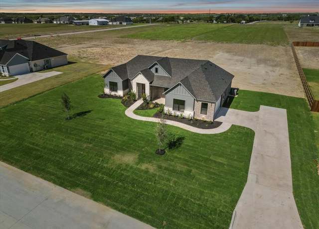 Property at 441 Cari Lynn Ln, Maypearl, TX 76084, 3 beds, 2 baths